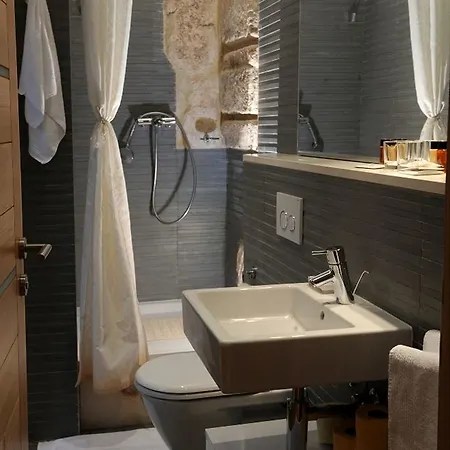 Marta - Stone House In The Center - Pensión Split